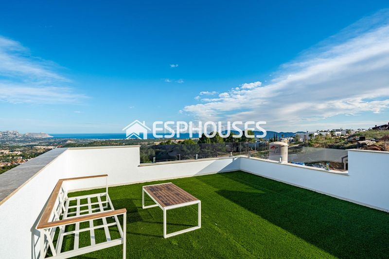 Foto a2c41a8c-16ea-4fa9-a81a-4efb8e2fc127. Casa amb aparcament piscina a Casco urbano Polop