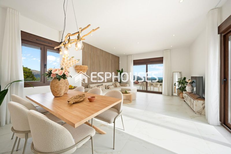 Foto a5ce5929-6a9c-4f72-b2f2-9e8d7deb7a55. Casa amb aparcament piscina a Casco urbano Polop