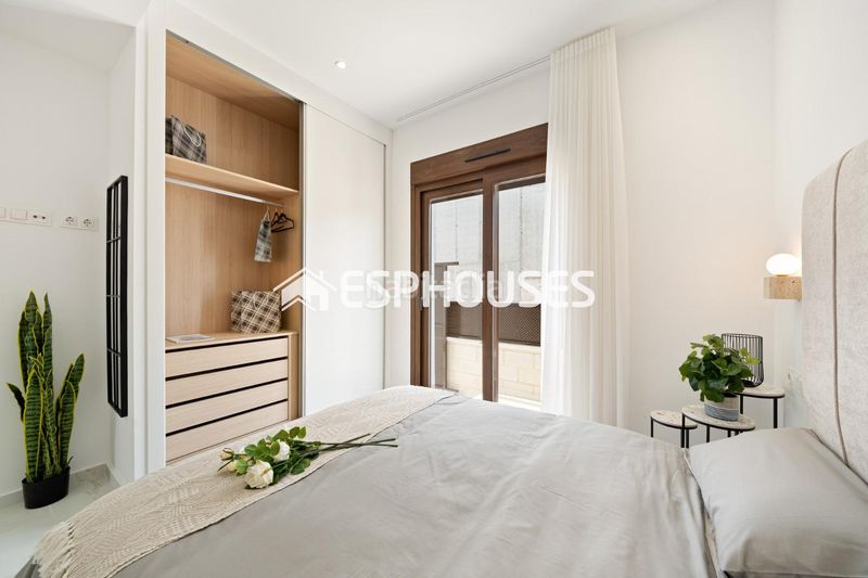 Foto d3a6cd5a-3bcb-4b6d-b97b-26d3ef2e8a34. Casa amb aparcament piscina a Casco urbano Polop