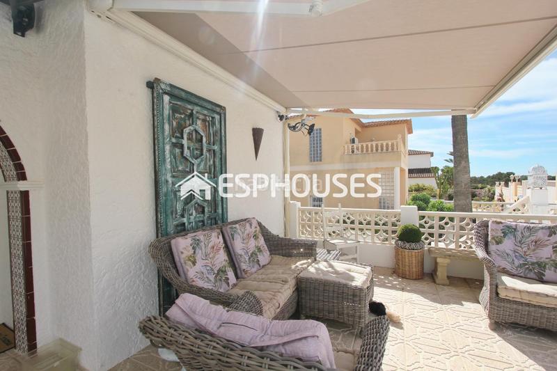 Foto 5b0045bf-8cf0-4315-b85b-332c709ac39d. Casa con riscaldamento parcheggio piscina in El Tossal-Bello Horizonte Nucia (la)