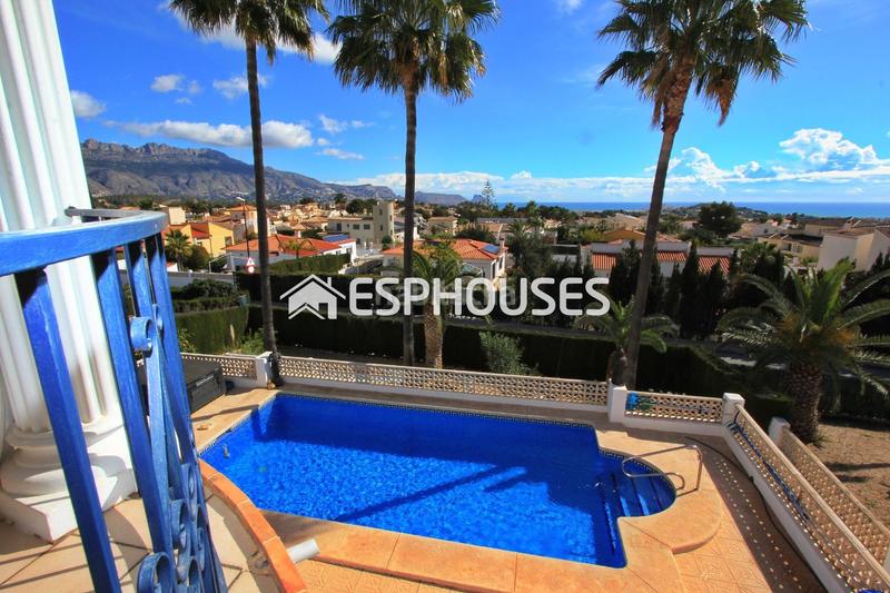 Foto 9756ed1c-f62b-41f1-8b07-4f685df37d98. Casa con riscaldamento parcheggio piscina in El Tossal-Bello Horizonte Nucia (la)