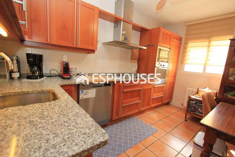Foto d7710db9-77f9-4365-949d-fc2473c628a6. Casa con riscaldamento parcheggio piscina in El Tossal-Bello Horizonte Nucia (la)