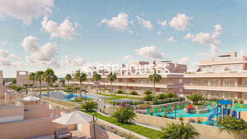 Foto 0de9c762-ff2a-4e7b-aec5-0186f8198427. Haus mit parking pool in Pueblo Latino Pilar de la Horadada