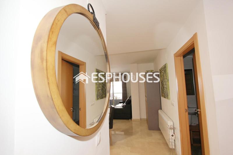 Foto c5cb11d3-06dd-4b3b-9fa0-39212378098c. Piso apartamento muy céntrico con plaza de parkingquotúltimo precioquot en Altea