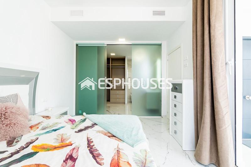 Foto 912e0a6b-f9b5-4925-baf4-51da69b7d8a3. Haus mit parking pool in Los Almendros Orihuela