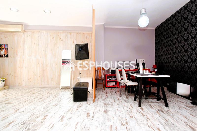 Foto 45aa0604-f593-4efd-aa1d-7178326ffe0d. Business premise in Las Viñas Guardamar del Segura