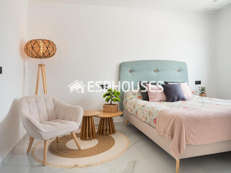 Foto 11c10463-2f20-4430-b761-ba9b67e7f426. Semi detached house with parking pool in San Pedro del Pinatar San Pedro del Pinatar