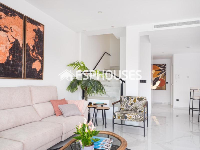 Foto 6041b90e-470f-4fe8-b0fa-3133f2d175d4. Semi detached house with parking pool in San Pedro del Pinatar San Pedro del Pinatar