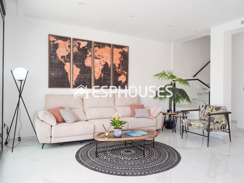 Foto ea2d15f5-b42e-4190-8eca-929c729674f5. Semi detached house with parking pool in San Pedro del Pinatar San Pedro del Pinatar