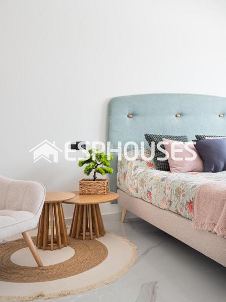 Foto ffa3397a-c553-434e-b3f4-967ce30f0a6b. Semi detached house with parking pool in San Pedro del Pinatar San Pedro del Pinatar