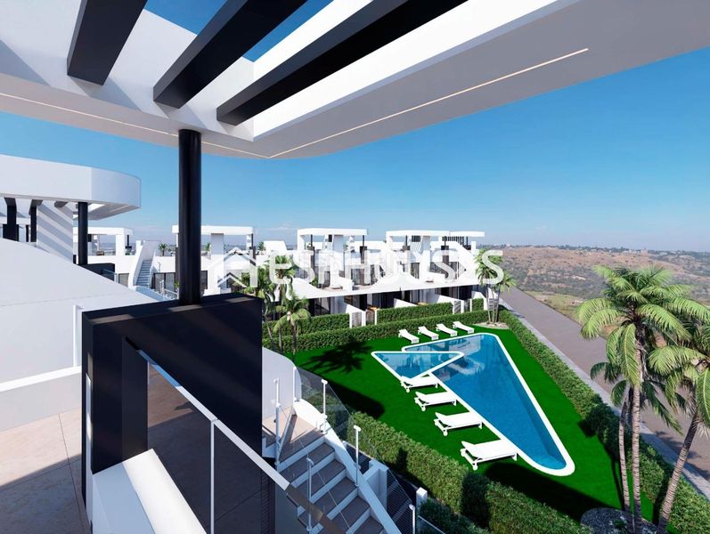 Foto cfbacd06-1c35-40a1-aa3a-99fd788b9583. Casa amb aparcament piscina a San Fulgencio