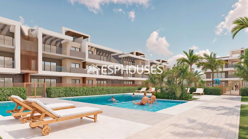 Foto f140547e-f700-4a10-bdc6-502dcdef9fa8. Ground floor with parking pool in El Mojón Pilar de la Horadada
