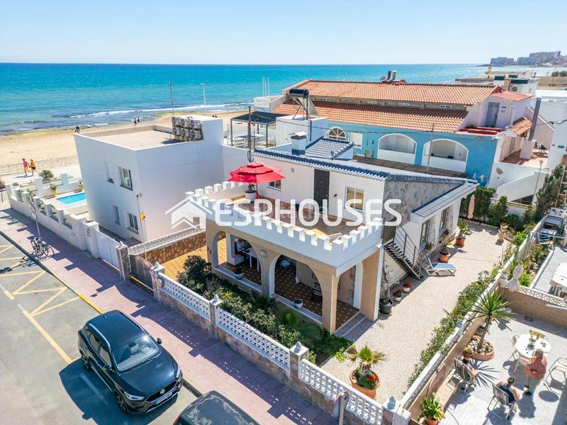 Foto a1e6786a-46c1-4f1f-a120-669ee4adf70a. Maison avec parking dans Los Europeos Torrevieja