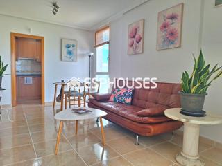 Appartement à Puerto Deportivo. Un precioso piso con vistas, piscina y garaje en guardamar