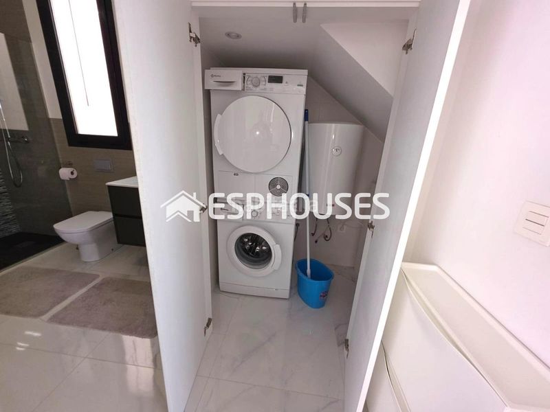 Foto 9dfbeeea-2a61-4bff-bec9-bb1fc4c54243. Casa amb aparcament piscina a Rojales