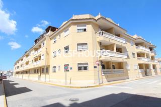 Apartament a Formentera del Segura. Apartamento con solarium privado
