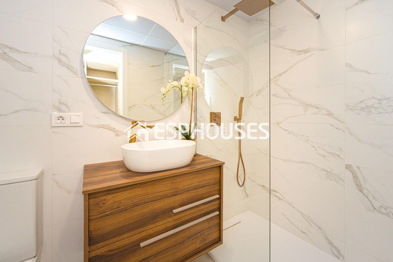 Foto 633b1ffb-f93e-4f0d-ae06-14883cbcceec. Apartament amb calefacció aparcament piscina a Centro Urbano Vila Joiosa (la)