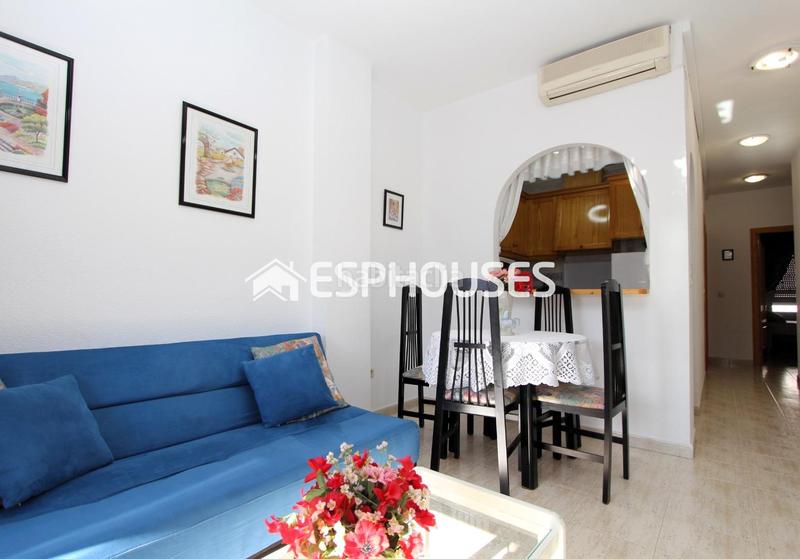 Foto 011100d3-bbcd-4184-98d6-c5ead922bca1. Apartament amb piscina a Las Viñas Guardamar del Segura