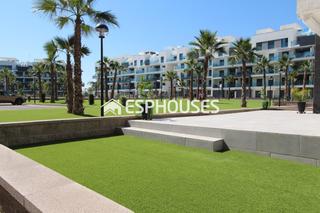 Apartament a El Raso. Apartamento esquinero en primera planta en el raso oasis playa x