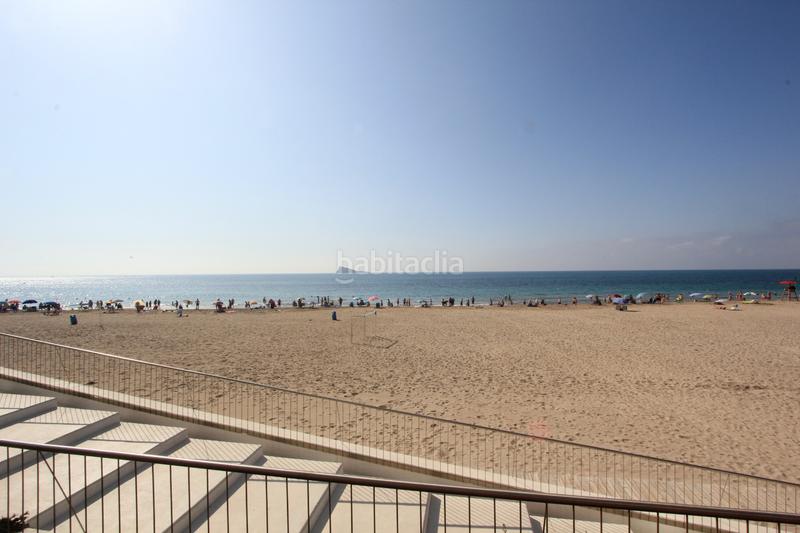 Foto c42237ea-b521-4651-b938-97669c0e0cbb. Apartament amb aparcament piscina a Playa Poniente Benidorm