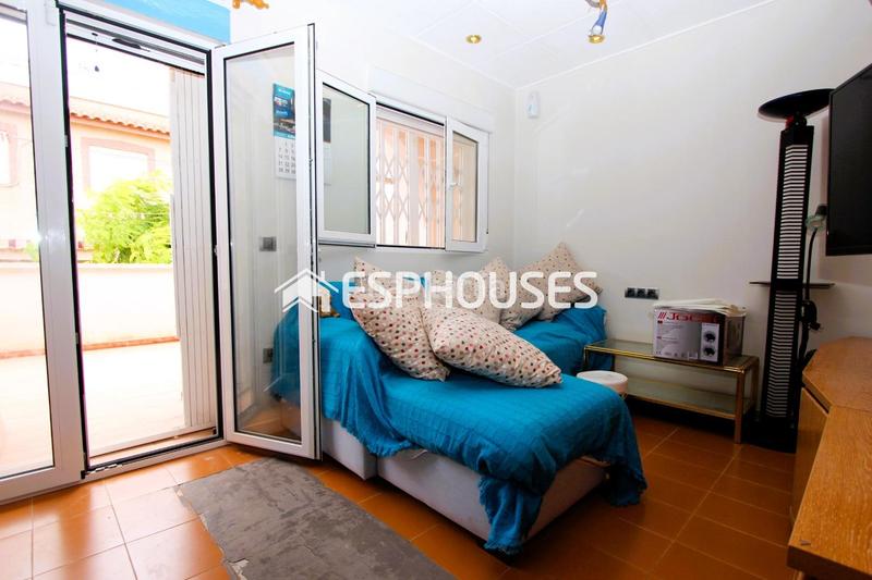 Foto d74ec218-4ee3-4068-aef2-671e02349e36. Casa a San Fulgencio