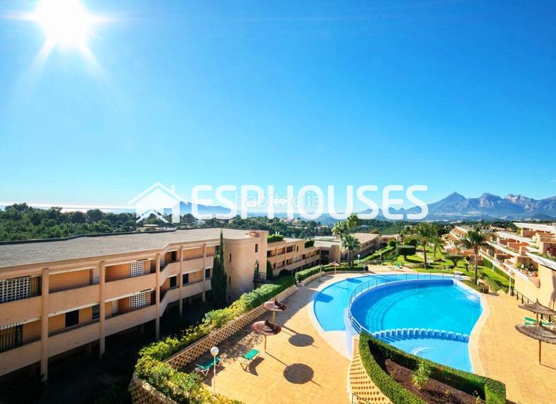Foto 0ac05b25-b5c6-4d21-9dd2-7d7c9705e8ca. Penthouse with parking pool in Altea la vella Altea