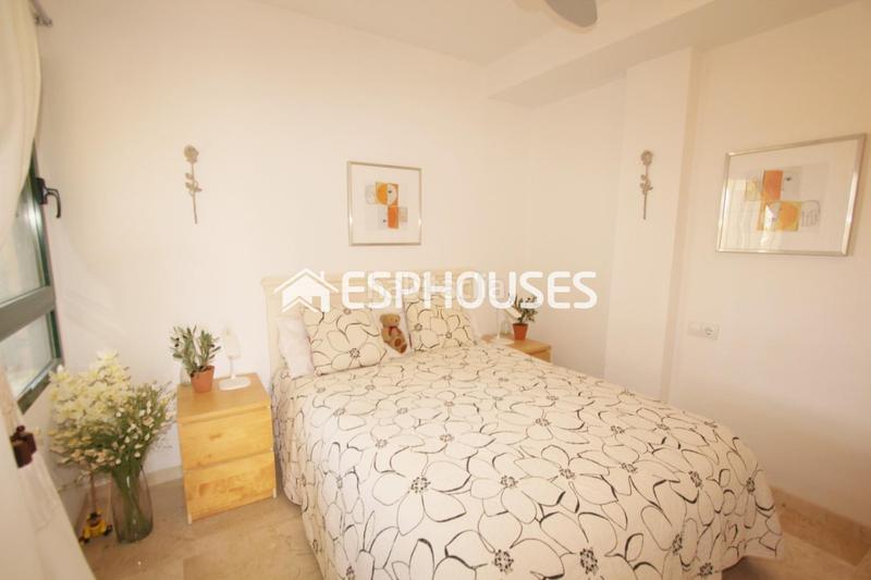 Foto 31c28e2c-3d2c-4b46-b0ce-97ff7c60f5a5. Penthouse with parking pool in Altea la vella Altea