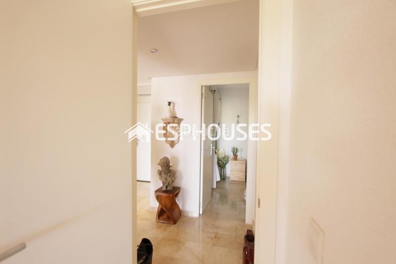 Foto ca989495-962d-4efe-9f7b-0f1ea7c16ffc. Penthouse with parking pool in Altea la vella Altea