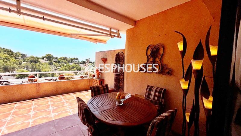 Foto ff879cfc-7c68-43ed-8880-d606fb37edfc. Penthouse with parking pool in Altea la vella Altea