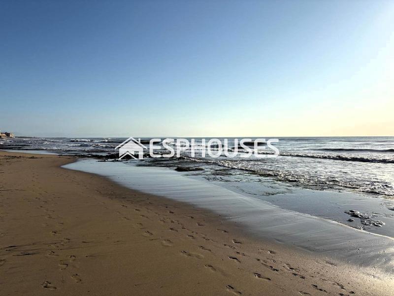 Foto 0177b236-7171-4975-9041-def7af7cac89. Appartement mit parking in Los Europeos Torrevieja