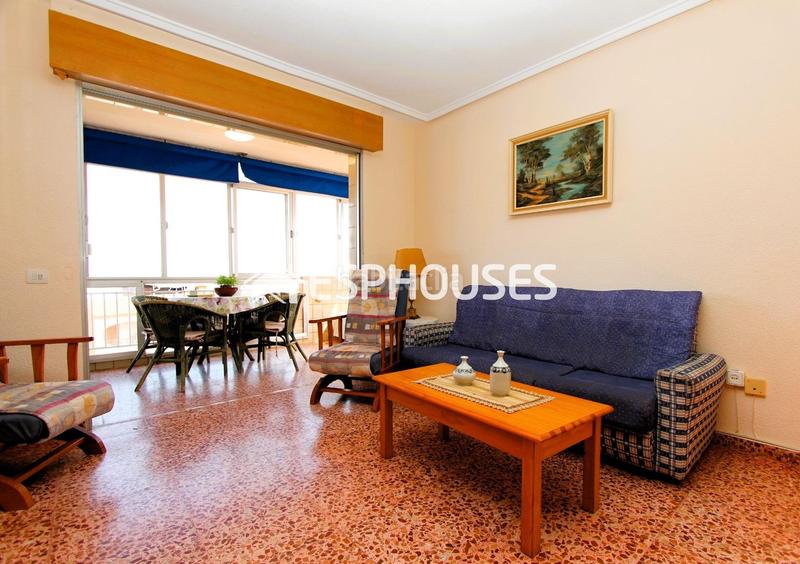 Foto e6b1316a-c6ec-4fcd-9965-68f474c5e5f6. Appartement mit parking in Los Europeos Torrevieja