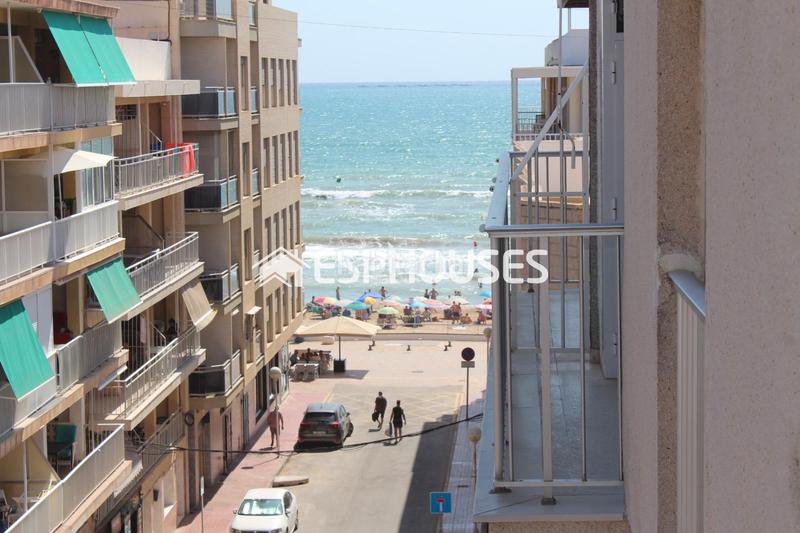 Foto 7e069a1a-9128-4ec6-b5c7-09f797281e41. Piccolo appartamento con parcheggio in Guardamar Playa Guardamar del Segura