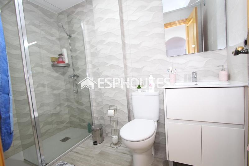 Foto b8498547-56cc-43d7-ae25-1aaecb861d3d. Piccolo appartamento con parcheggio in Guardamar Playa Guardamar del Segura