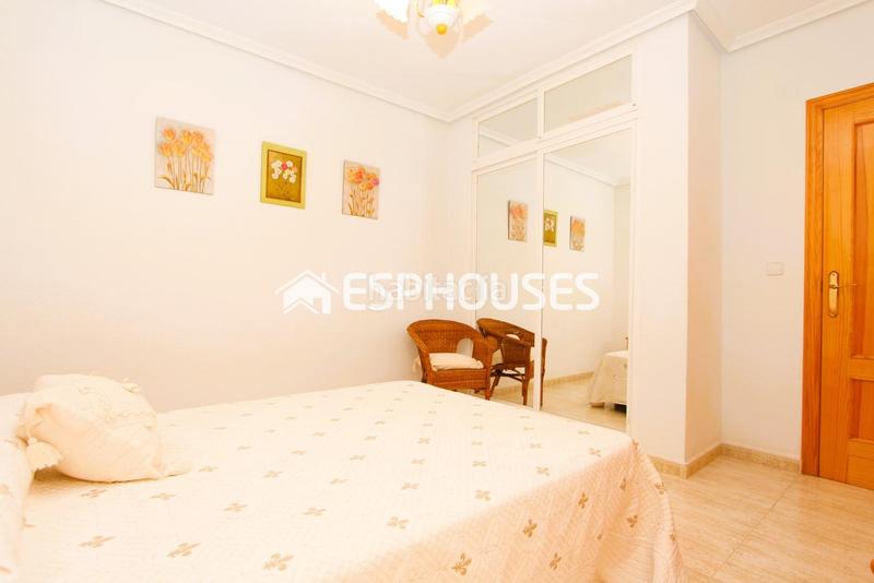 Foto 12ab7528-a230-4149-a888-c541afe4fe00. Etagenwohnung in Pueblo Guardamar del Segura