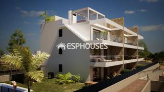Rez-de-chaussée à Coloma. Apartamento de obra nueva en planta baja con jardín, piscina pri