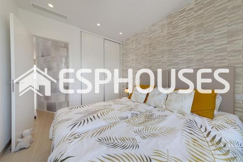 Foto eb427482-d3c4-49d8-93f5-7eb3286af63c. Àtic amb aparcament piscina a Lomas de Campoamor - Las Ramblas Orihuela