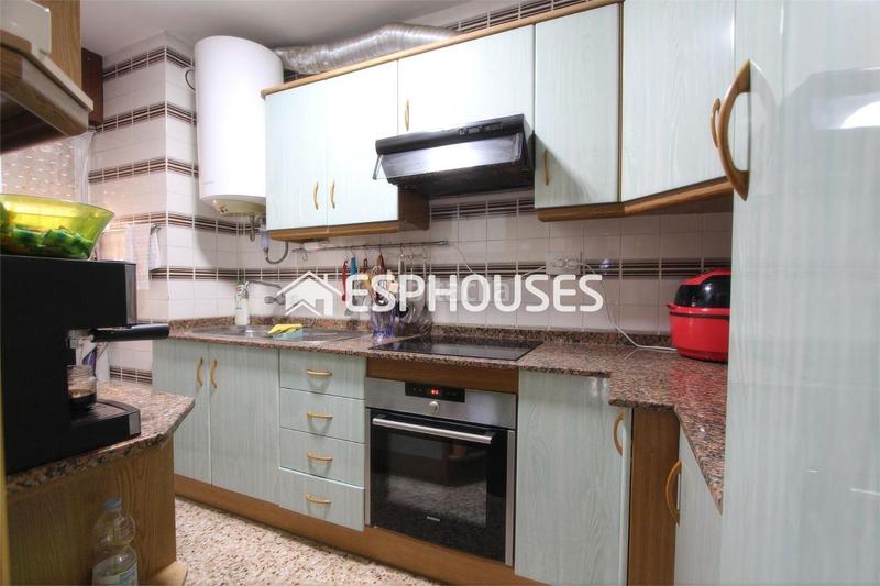 Foto cd9c4c76-f469-43ba-9c2d-50979779cc9c. Piccolo appartamento in Guardamar Playa Guardamar del Segura