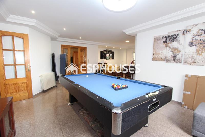 Foto b79056f8-8e0b-49f1-b334-575173ab03e5. Casa amb aparcament piscina a Rebolledo Alicante