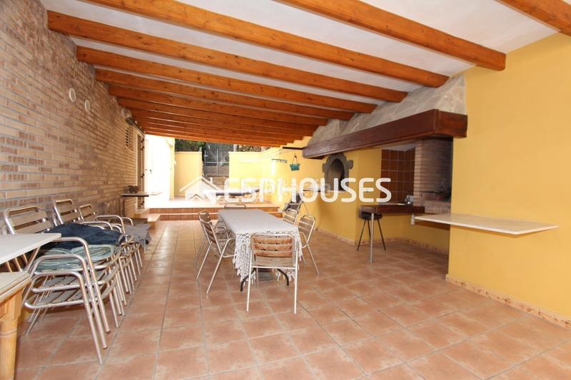 Foto ef52e56d-13d5-4abd-a233-36050d79719d. Casa amb aparcament piscina a Rebolledo Alicante