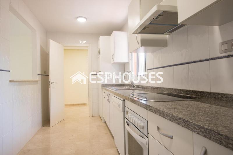 Foto 9c591134-f940-475f-b12f-ed5babbbb3cb. Pis amb aparcament piscina a Altea la vella Altea