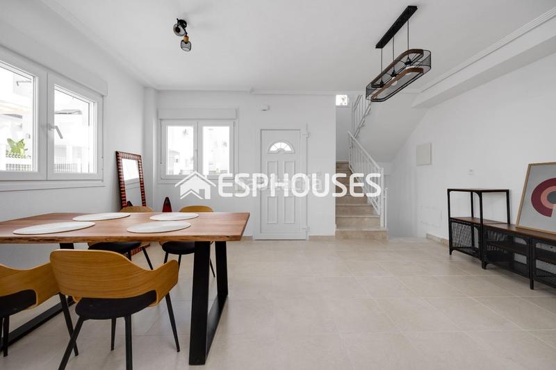 Foto 92519756-4365-468d-b2ae-d58881e5a0fd. Towny house with parking pool in San Fulgencio