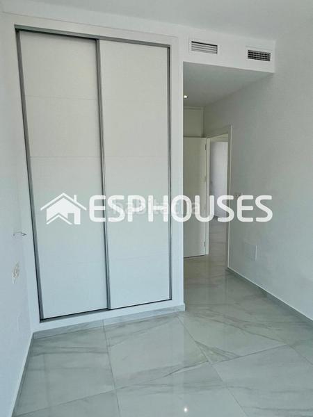 Foto eadc779b-43bc-41af-b7da-24ed32b3f360. Casa a schiera con piscina in Polop