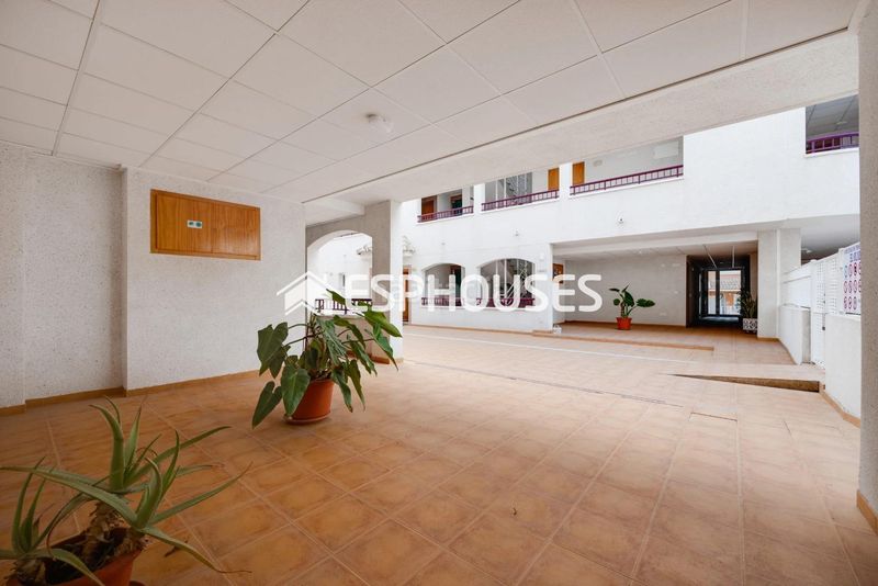 Foto 309d3ce3-c5c4-41f0-bc97-af35f9ebcec9. Apartament amb piscina a San Fulgencio