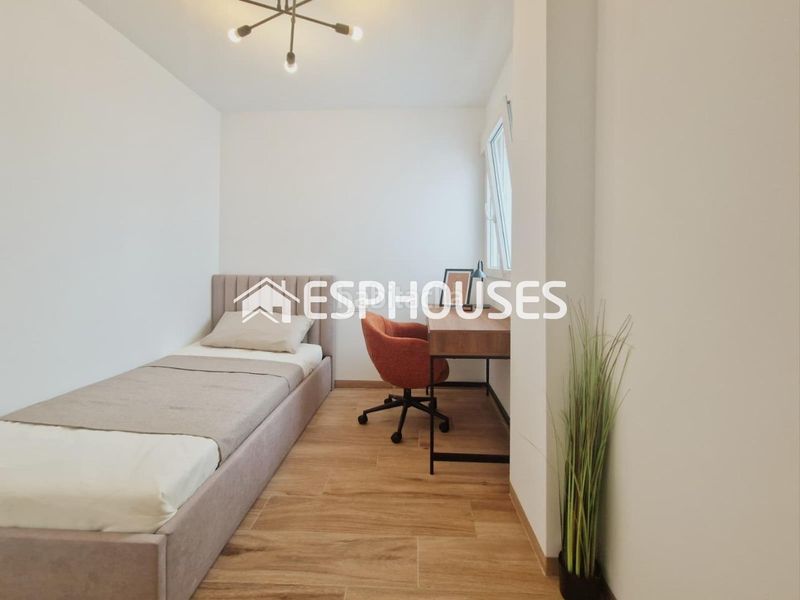 Foto 96a82ed6-fd32-4a19-84c6-d262d22359f1. Apartament amb piscina a San Fulgencio
