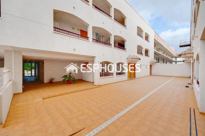 Foto a1e70637-2a7f-44e9-a1e2-2f49f405bf07. Apartament amb piscina a San Fulgencio