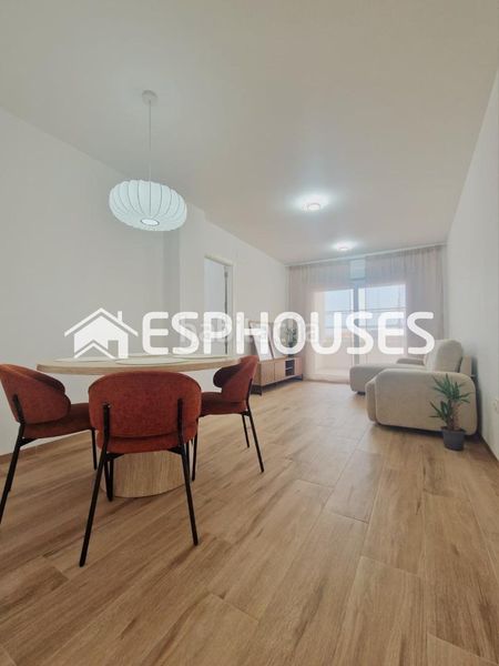 Foto fa92966c-c2b6-40a7-9acc-af87c1f771ac. Apartament amb piscina a San Fulgencio