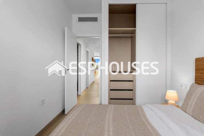 Foto bd375687-f7f7-4bd4-9877-4e773a43f7be. Ground floor with parking pool in Islas Menores-Mar de Cristal Cartagena