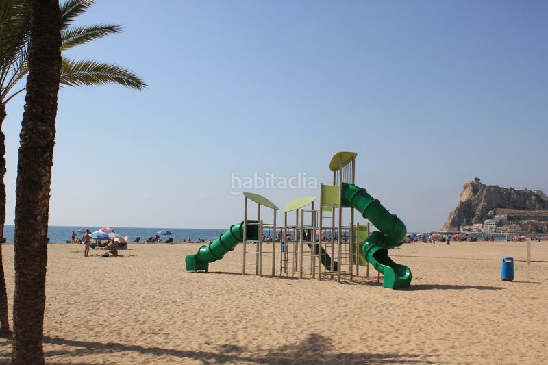 Foto 5ec53559-da5a-4e60-a250-2ad7e96fce4e. Pis amb calefacció aparcament piscina a Via Parque Benidorm