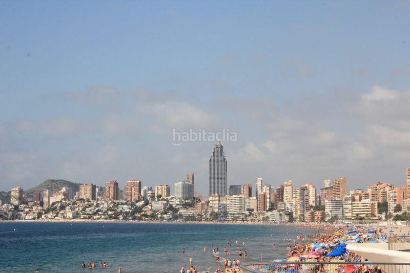 Foto d4d781d2-1325-4330-b920-46478a0c7ab4. Pis amb calefacció aparcament piscina a Via Parque Benidorm