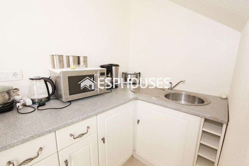 Foto 4dc321d8-218d-4f72-a22a-982117a8a780. Casa amb aparcament piscina a Busot